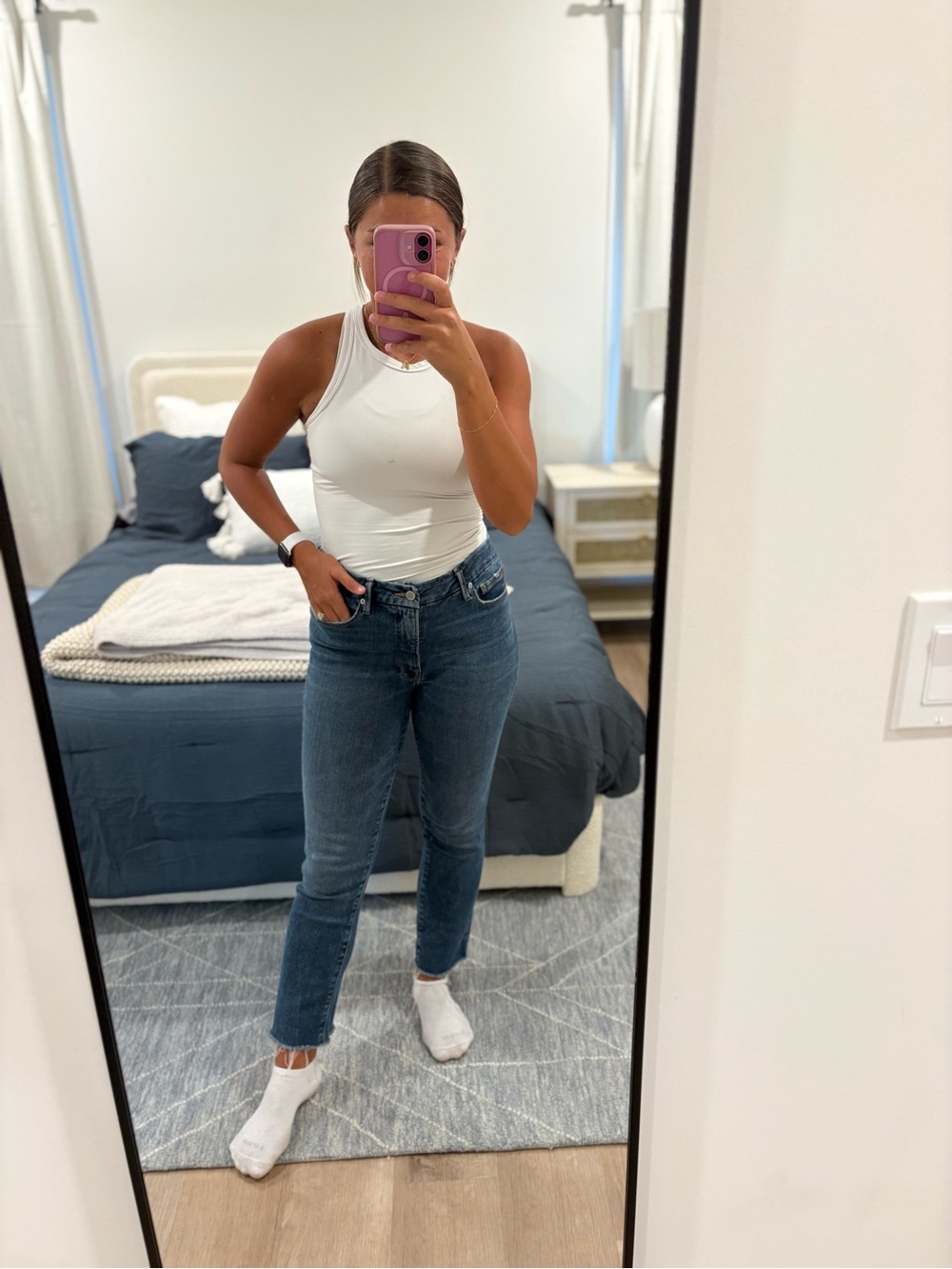 Good American Straight Leg Jeans